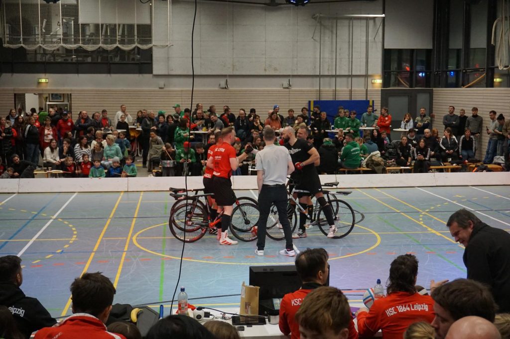 Allseits gelungener (Heimspiel-) Jahresauftakt im Hallenradsport für den KSC